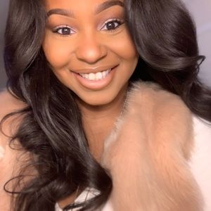 Meet your Posher, Kaaela